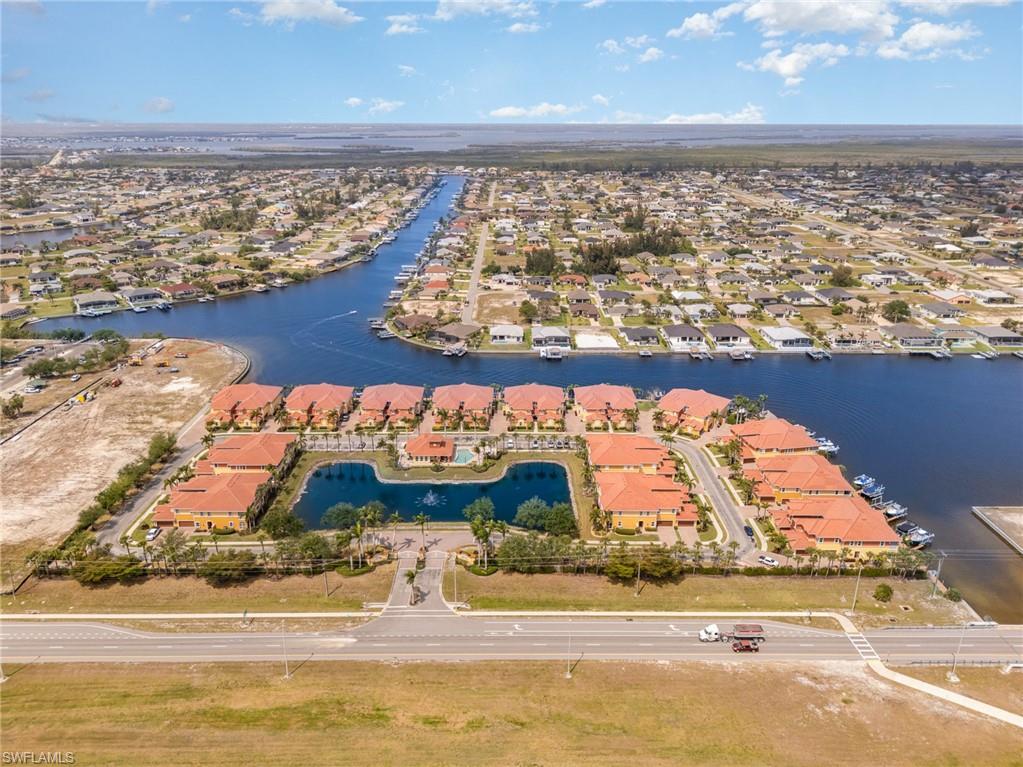 Bird's eye view with a residential view and a water view