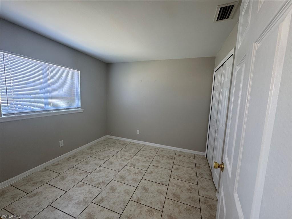 5031 Locke LN photo 11