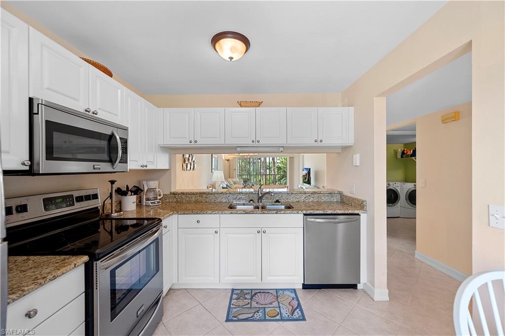 3072 Sandpiper Bay CIR M202 photo 14