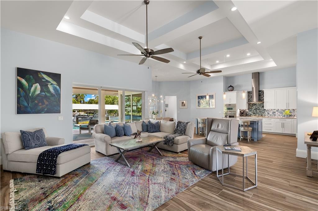 6617 Joanna CIR photo 7