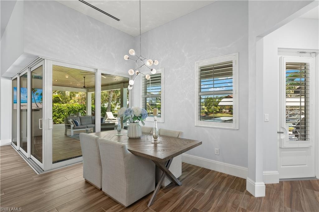 6617 Joanna CIR photo 15