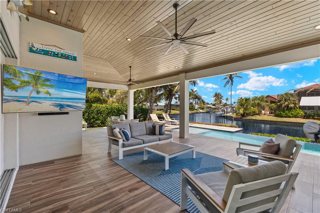 6617 Joanna CIR photo 19