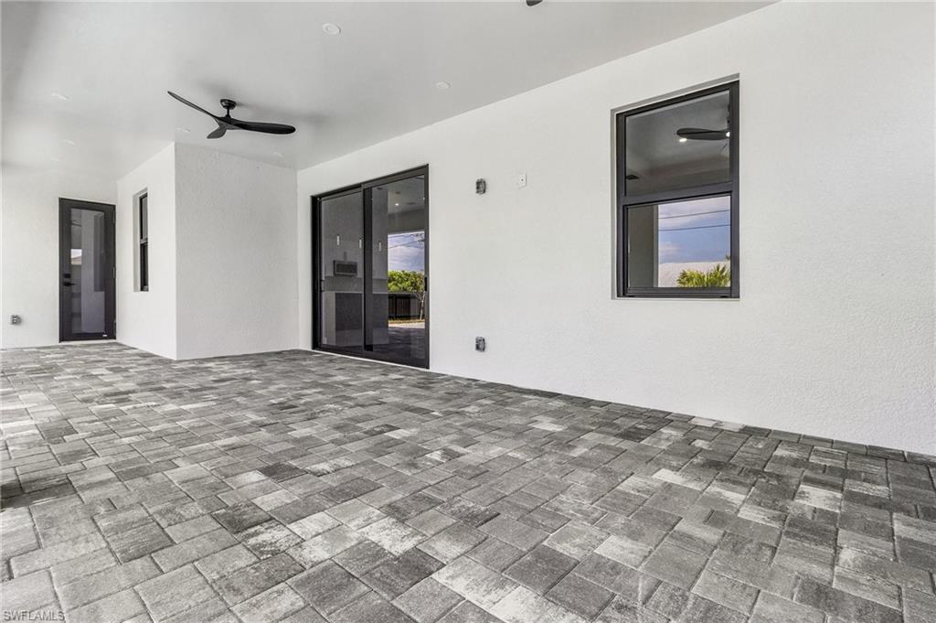 View of patio / terrace featuring a ceiling fan
