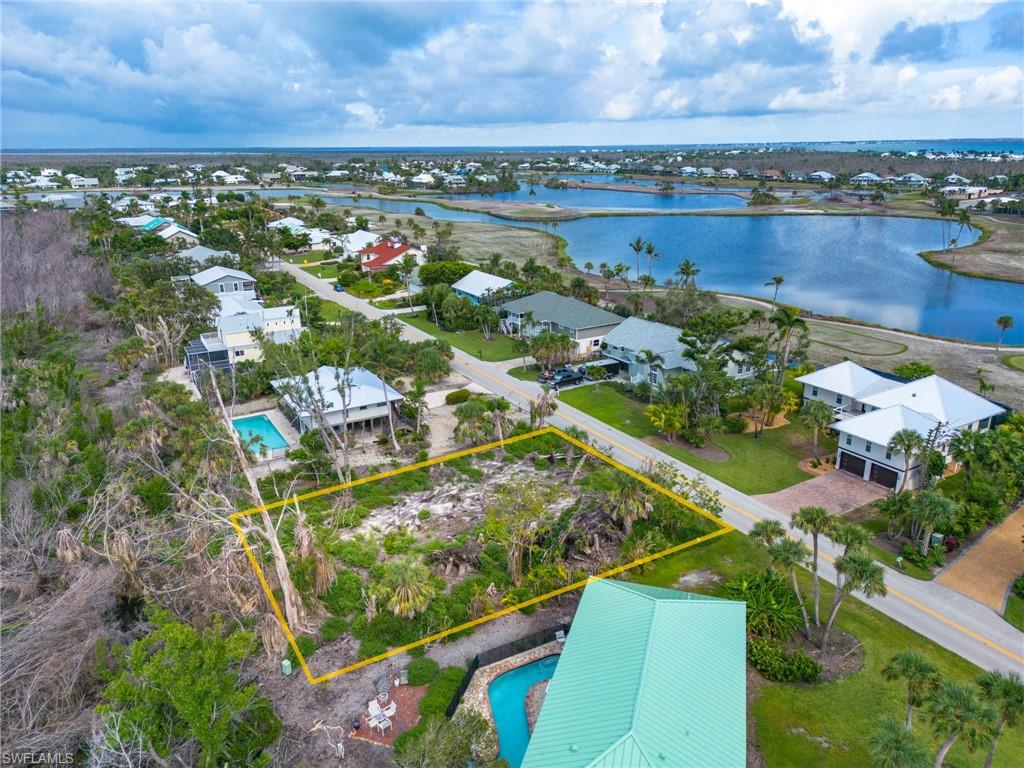 1032 Sand Castle RD