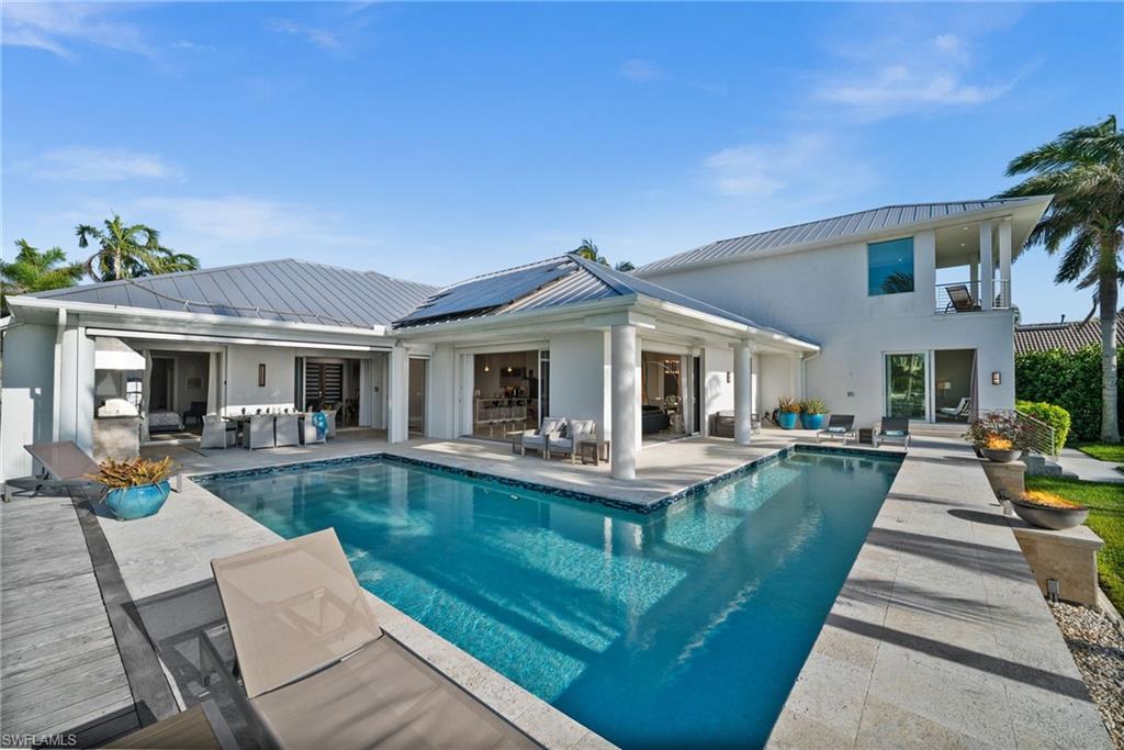 5625 Riverside DR photo 27