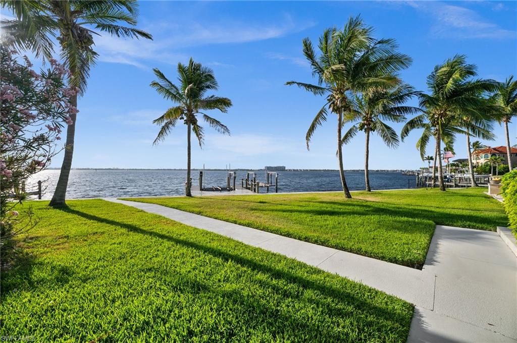 5625 Riverside DR photo 28