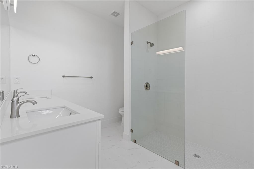 2609 53rd ST W photo 33