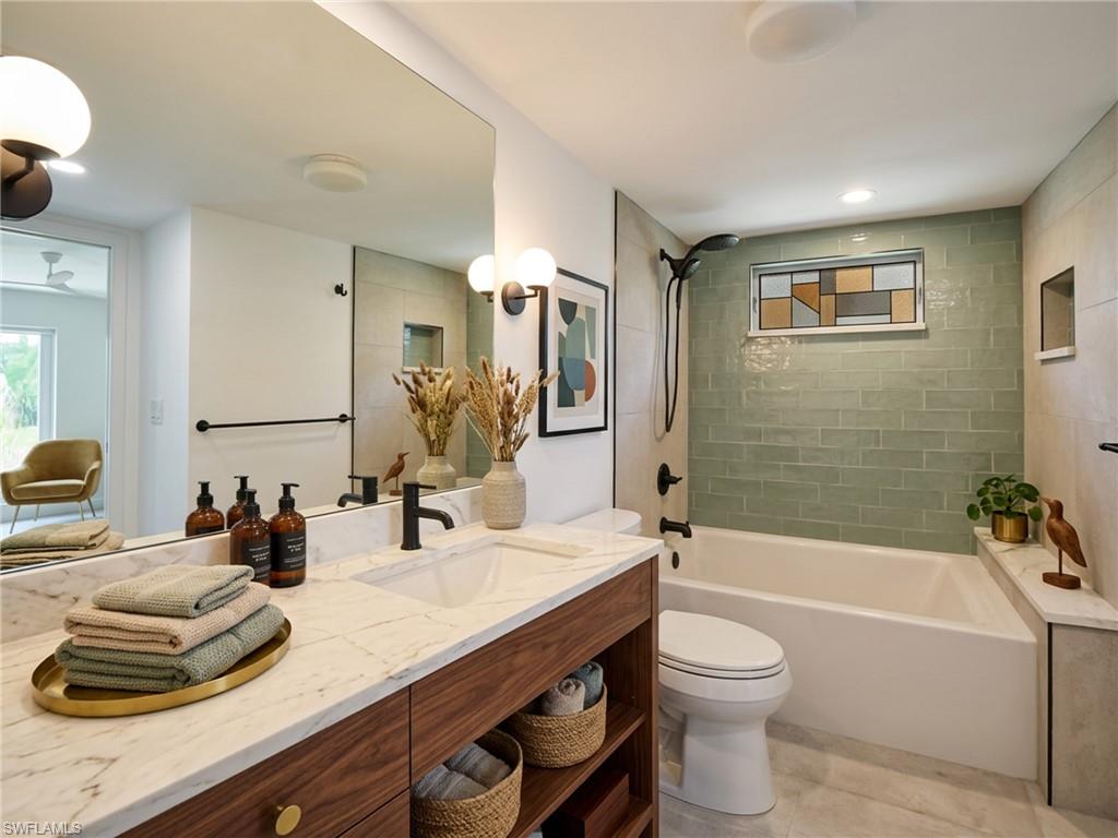Guest bathroom 2 - virtually staged