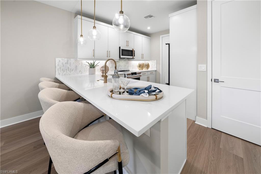 6088 Barbara CIR photo 16