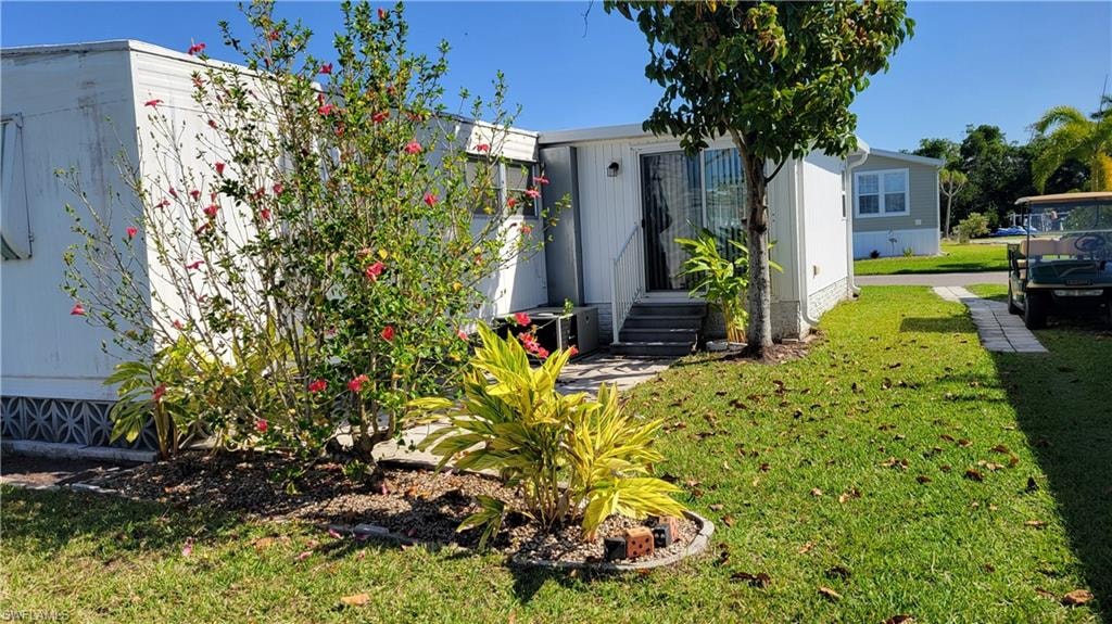268 Shoreland DR photo 9