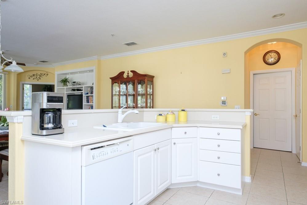 4873 Hampshire CT 5-101 photo 9