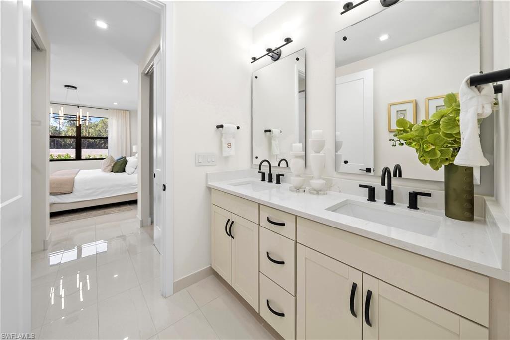 6092 Barbara CIR photo 23