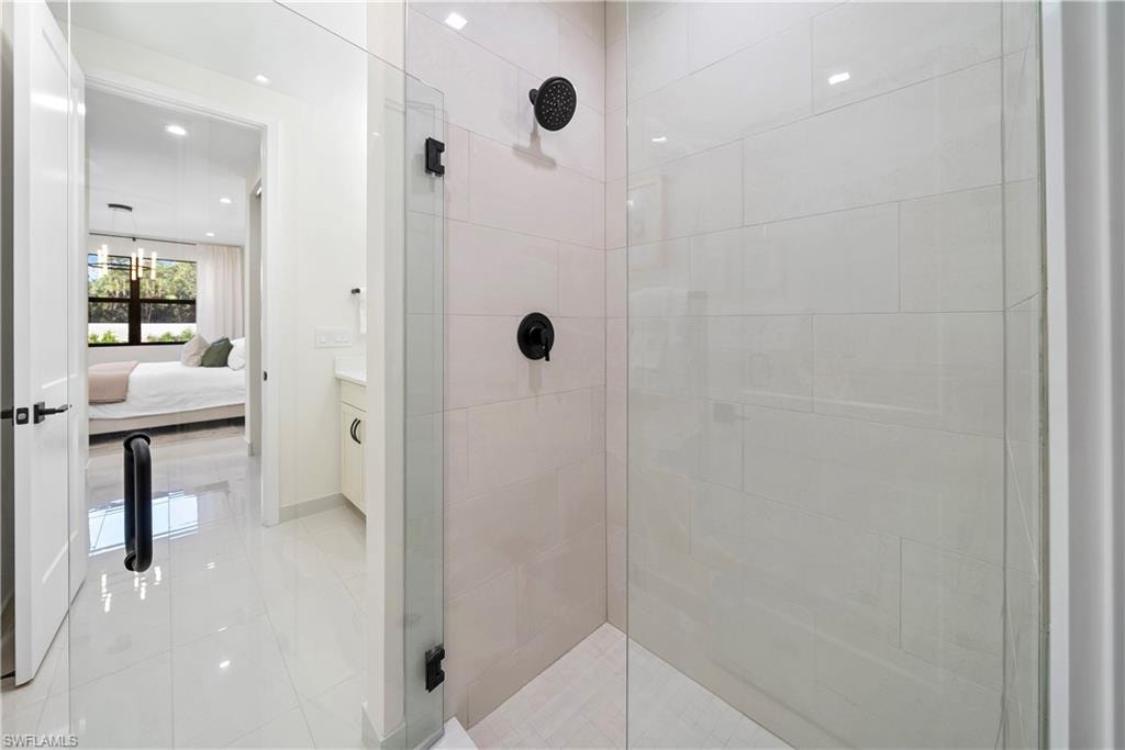 6092 Barbara CIR photo 25
