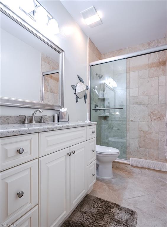 27011 LAKE HARBOR CT 201 photo 17