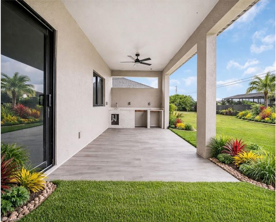 305 Diplomat PKWY E