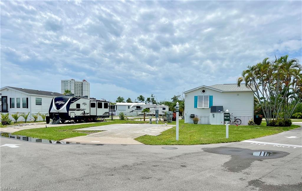 Great corner lot