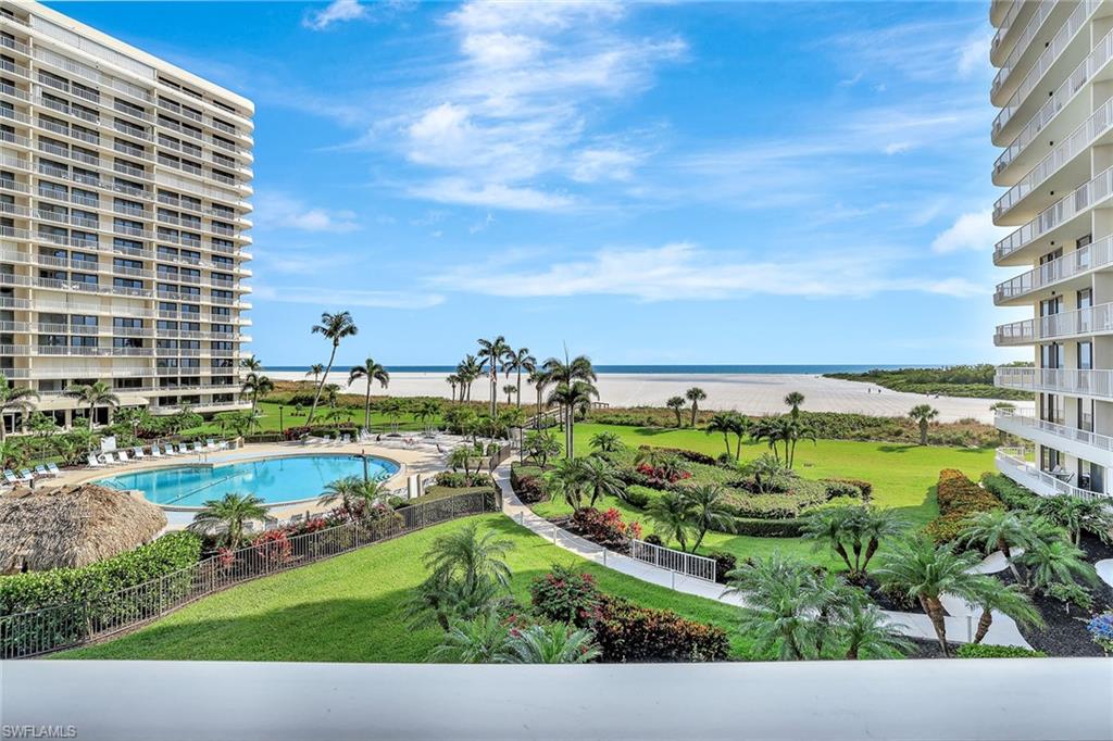 320 Seaview CT 2-305