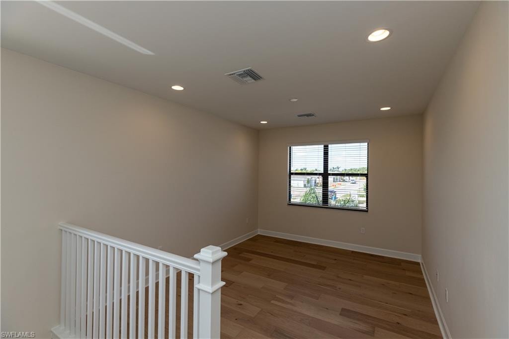 3384 Meloy DR photo 21