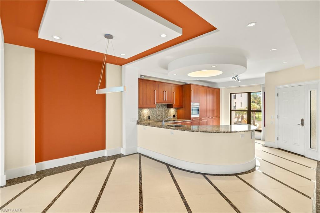625 La Peninsula BLVD 625 photo 14