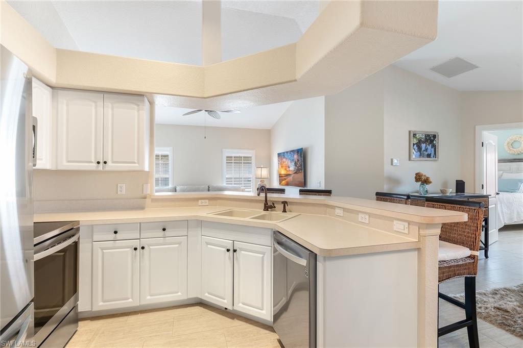 10202 L Pavia BLVD 10202 photo 22