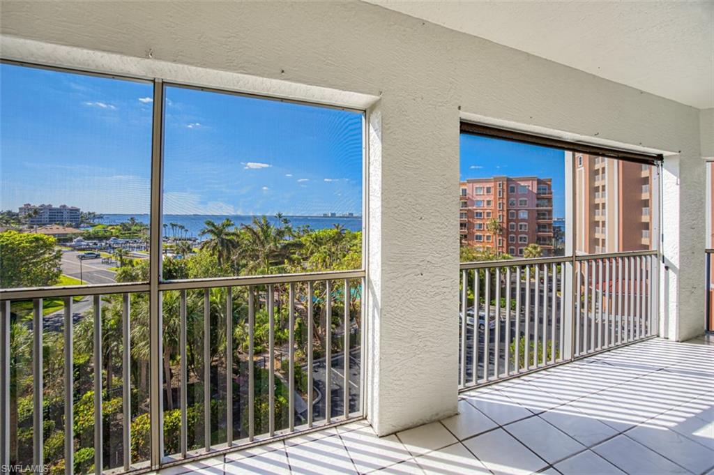 14817 Laguna DR 403