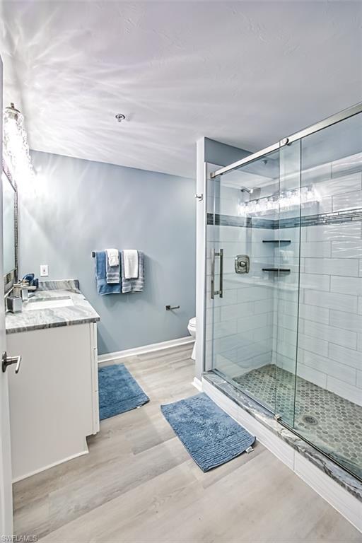 14817 Laguna DR 403 photo 39