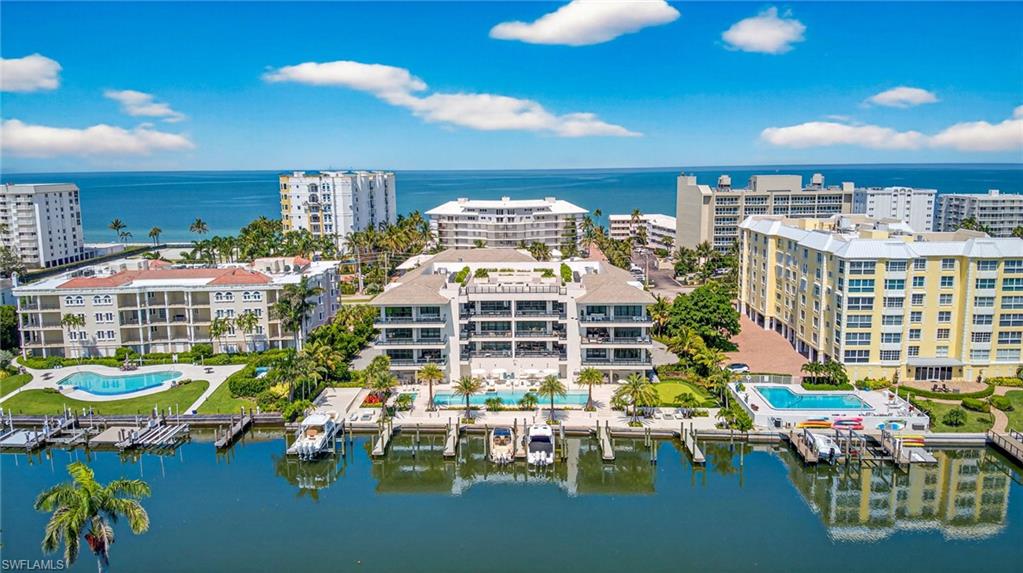 1820 Gulf Shore BLVD N 202