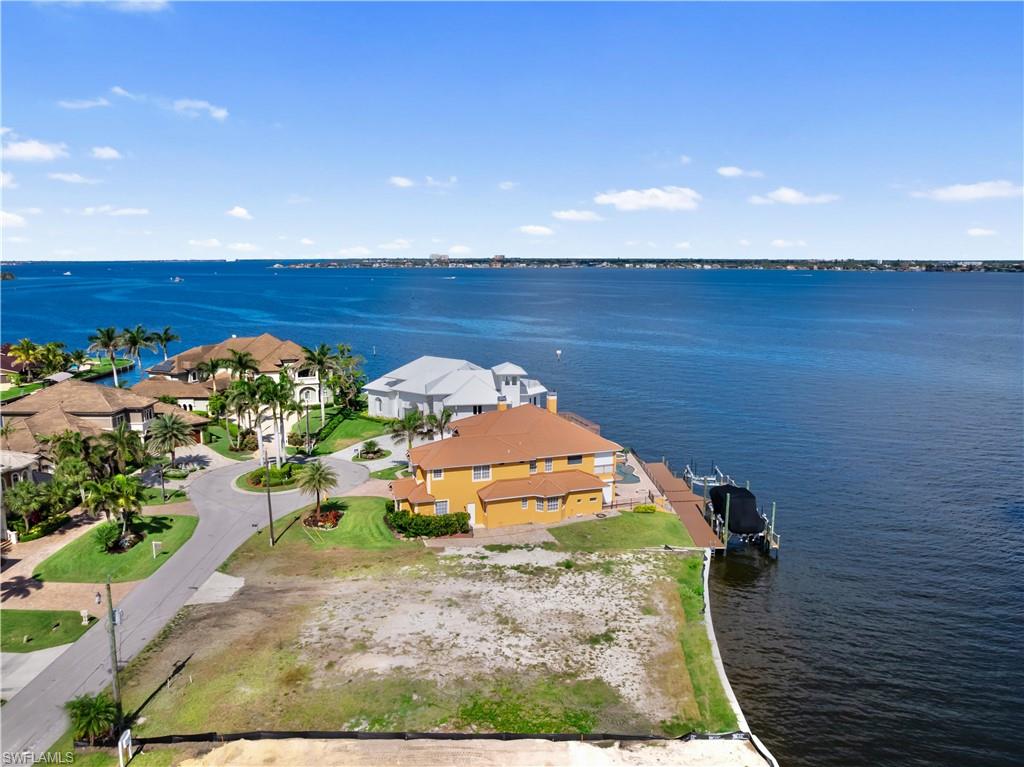 799 Cypress Lake CIR photo 16