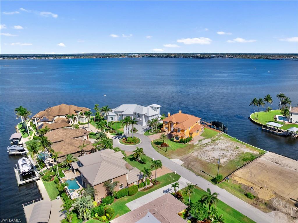 799 Cypress Lake CIR photo 8