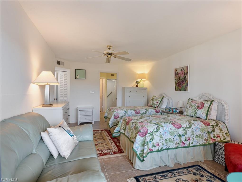 11921 Seabreeze Cove LN 104 photo 17