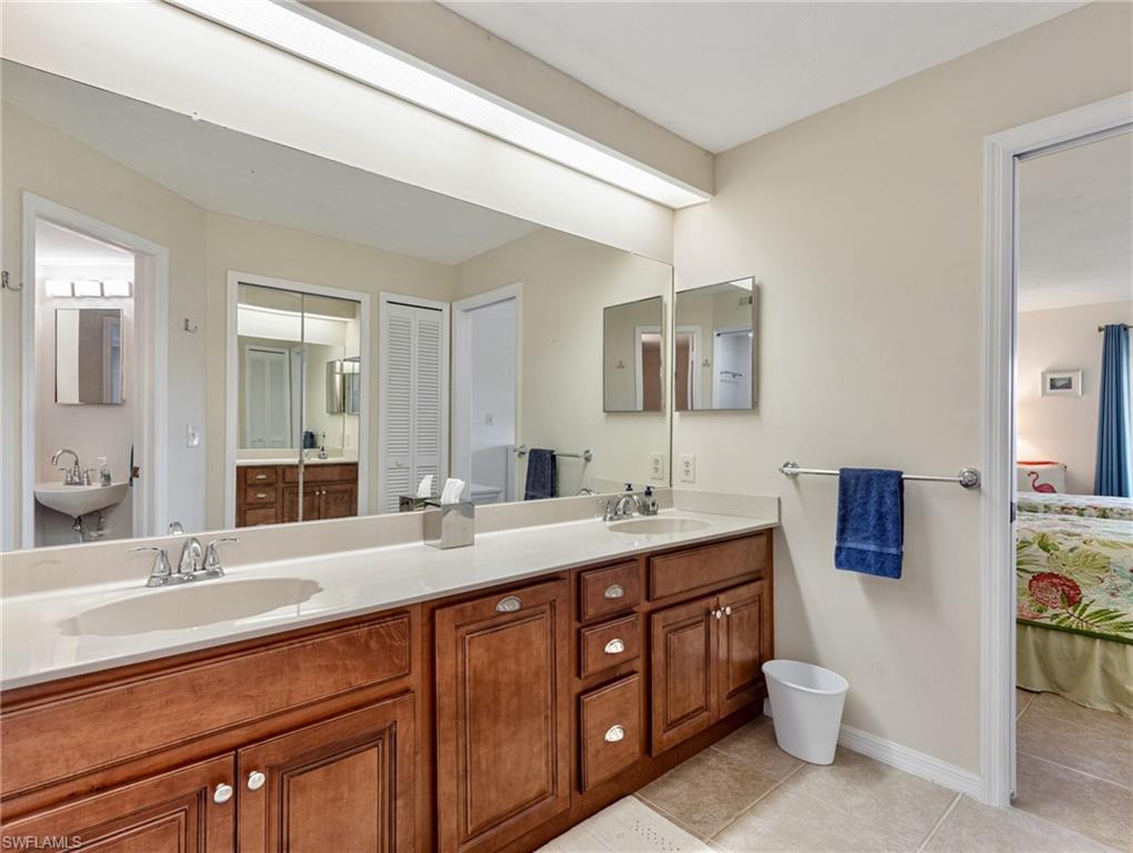 11921 Seabreeze Cove LN 104 photo 20