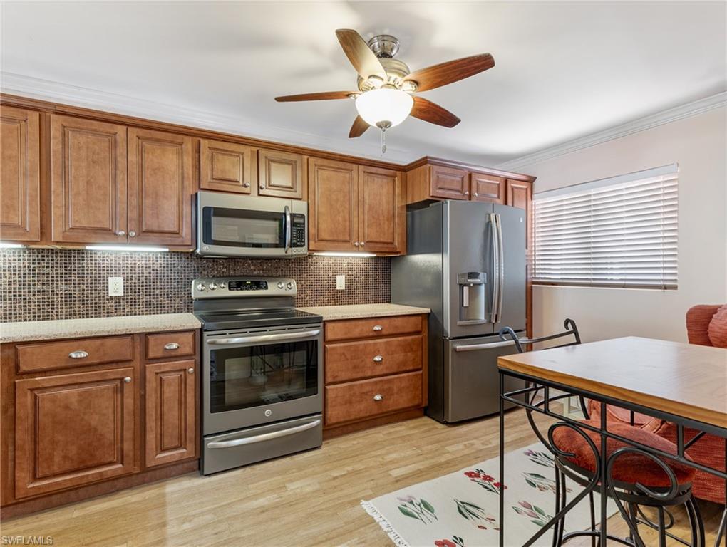 11921 Seabreeze Cove LN 104 photo 14
