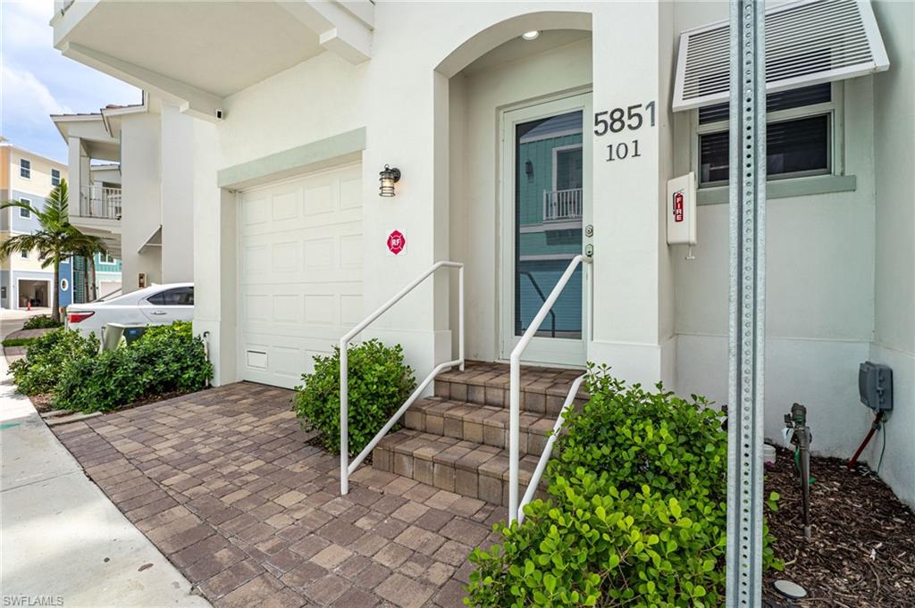 5851 Shell Cove DR 101A photo 35