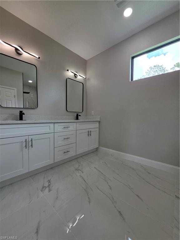 326 NATHAN AVE photo 27