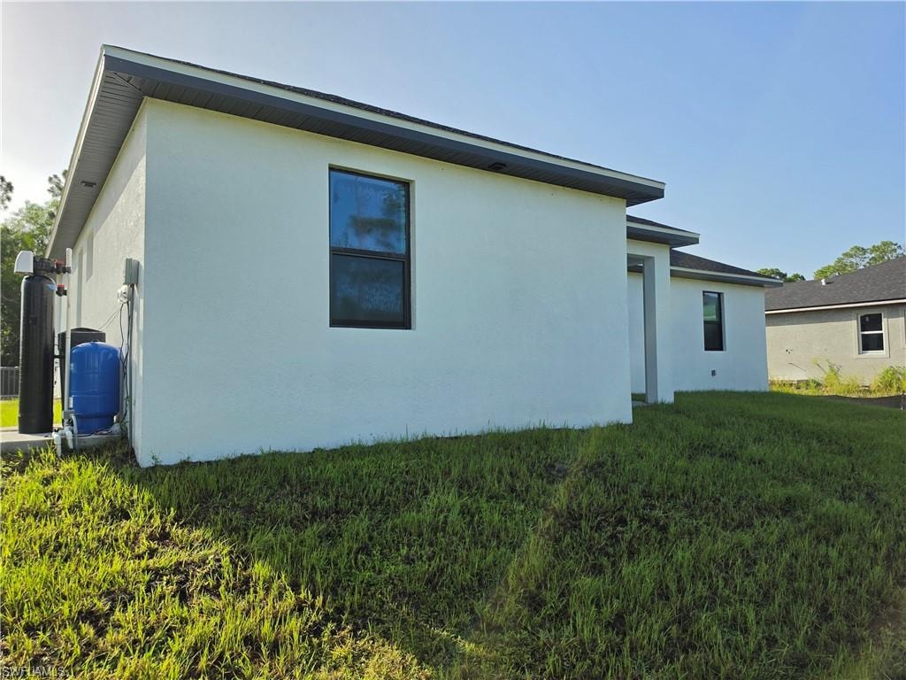 326 NATHAN AVE