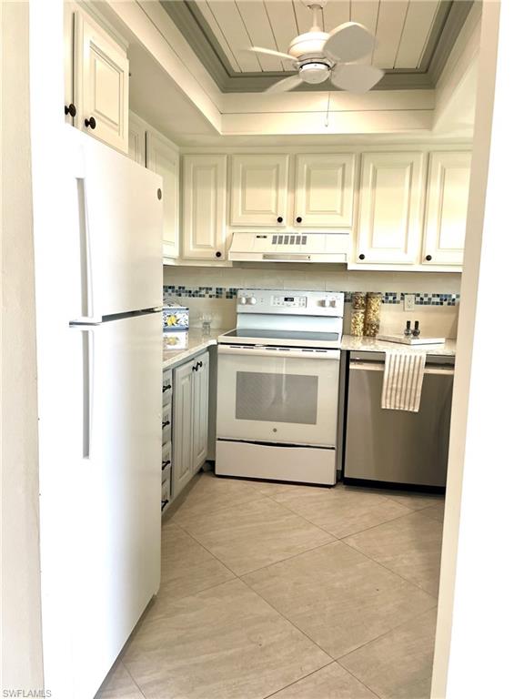 325 Charlemagne BLVD B207