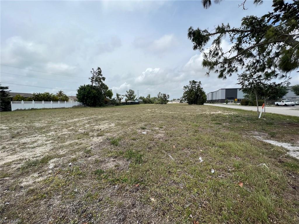 2712 SW 8th PL photo 9