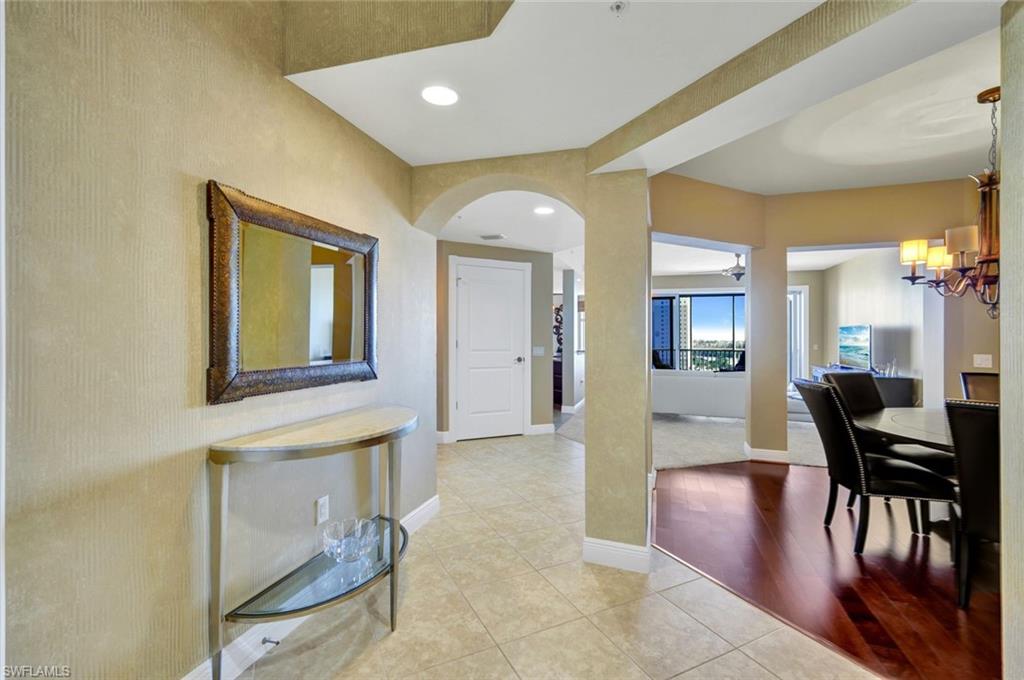 6081 Silver King BLVD 704 photo 10