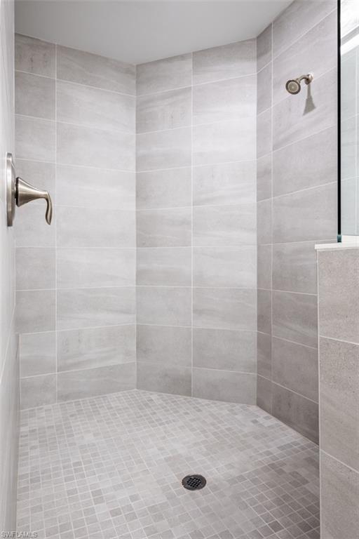 16360 VIANSA WAY 8-201 photo 16