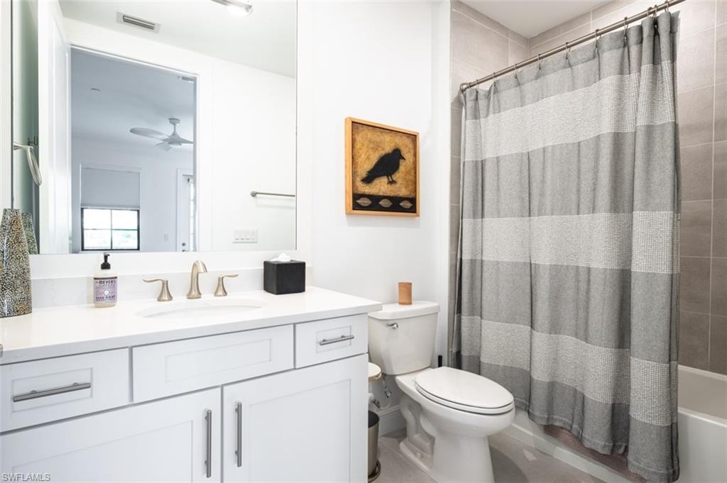 16360 VIANSA WAY 8-201 photo 24