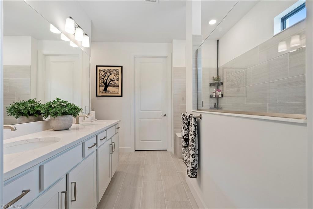 5596 Celebration DR photo 17