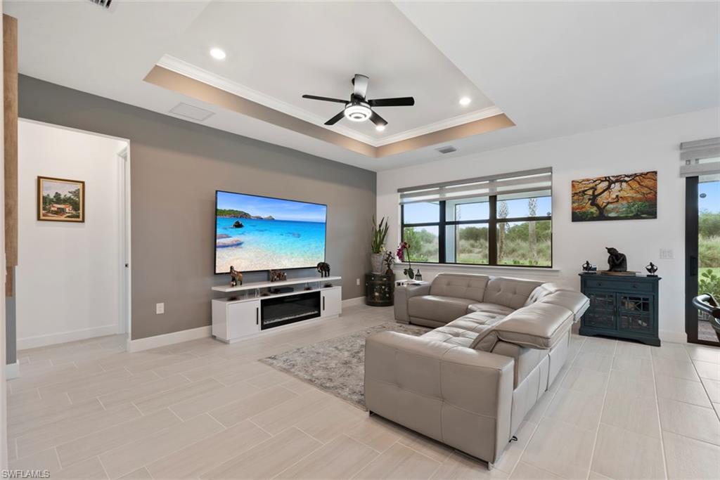 5596 Celebration DR