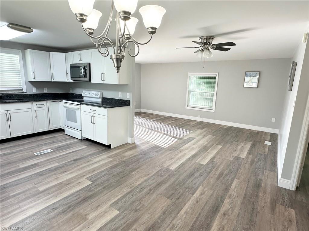 16091 Siesta DR photo 9