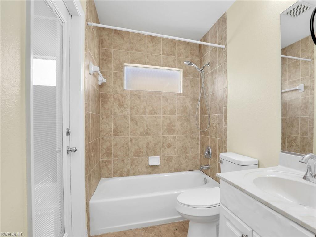 305 16th PL photo 20