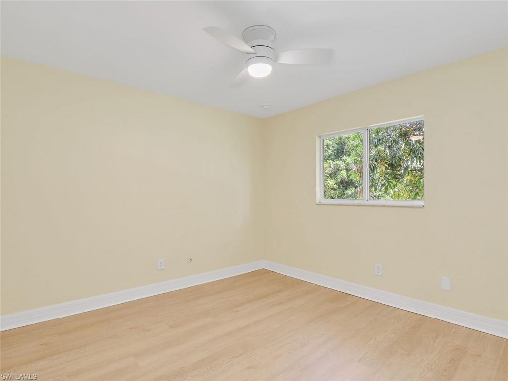 305 16th PL photo 21