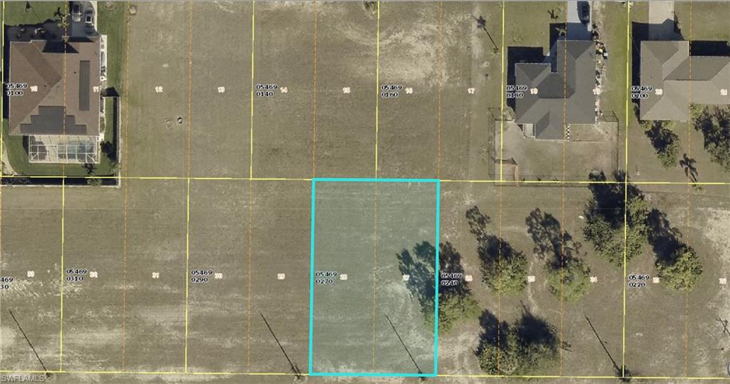 Aerial map of property and surrounding area