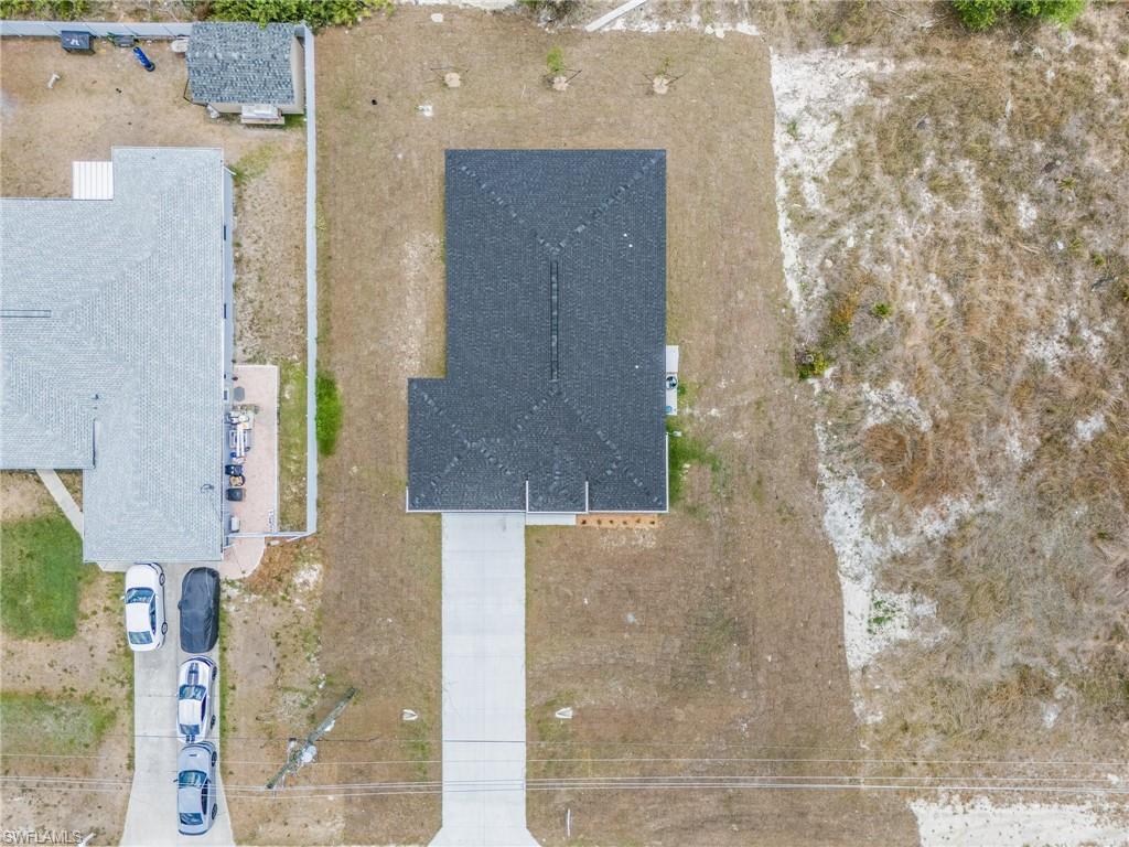 Aerial view of property and surrounding area