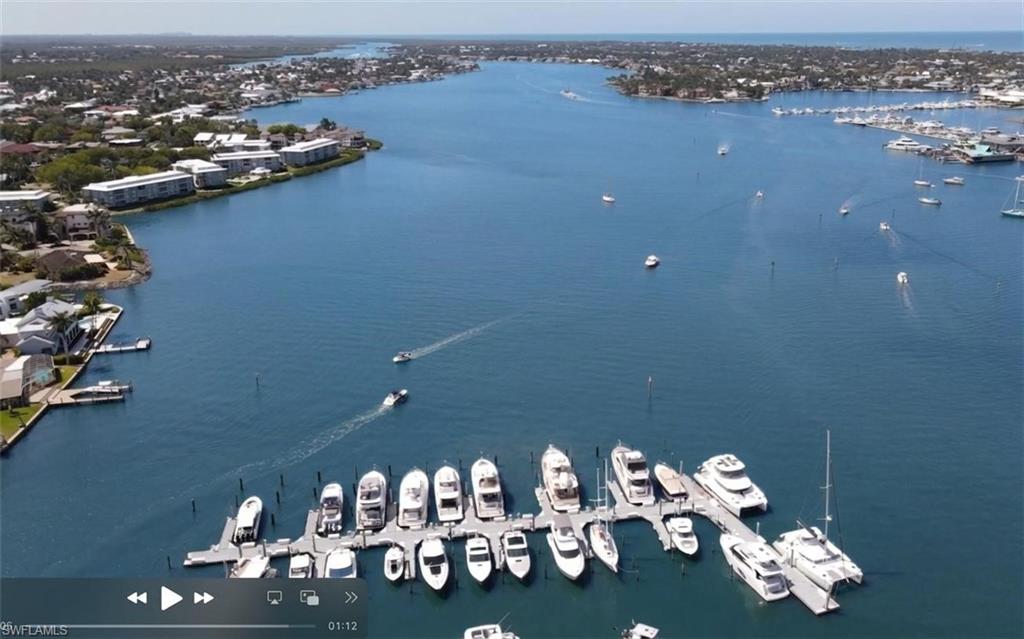 Direct access to Naples Bay