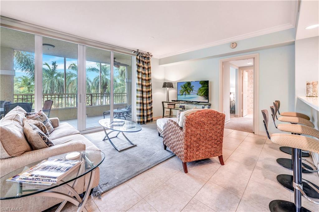 Windows in every room to include both baths
