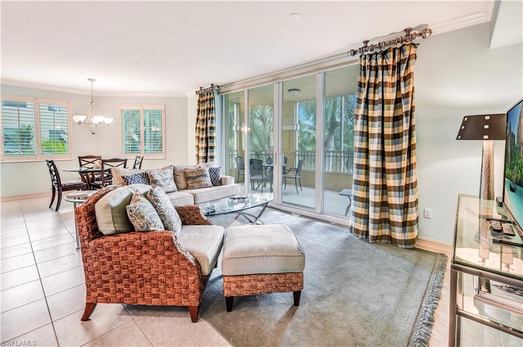 Balcony access to more dining & lounging